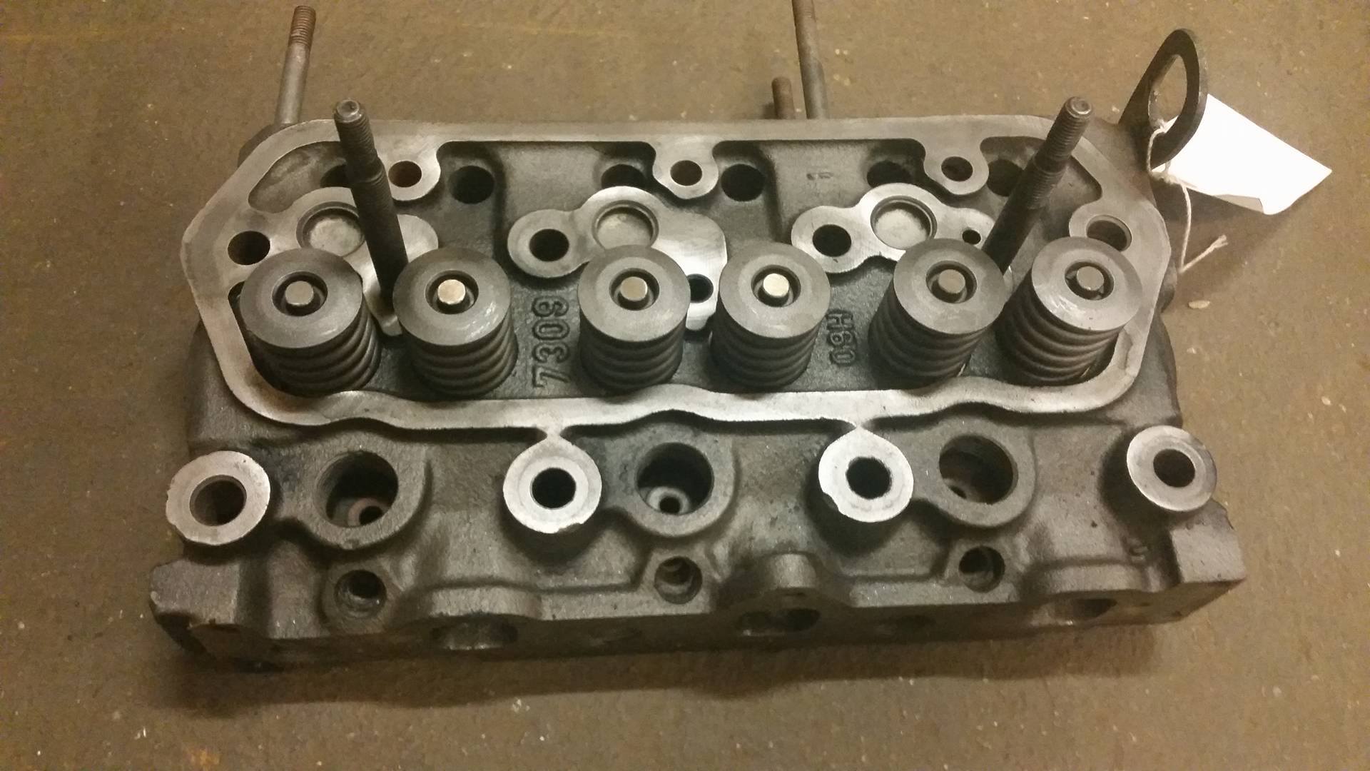 Cylinder Head - CH-CS86-R