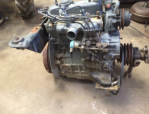 Salvage Tractor | Kubota D1105 engine