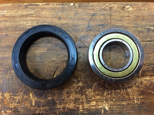 4WD Top Bearing Set