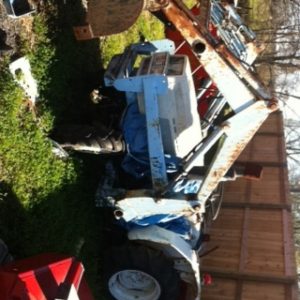 Salvage Tractor - Mitsubishi MT160D