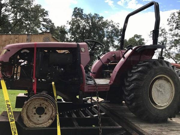 Salvage Tractor - Mahindra 3510