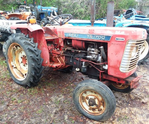 Salvage Tractor | TS1700