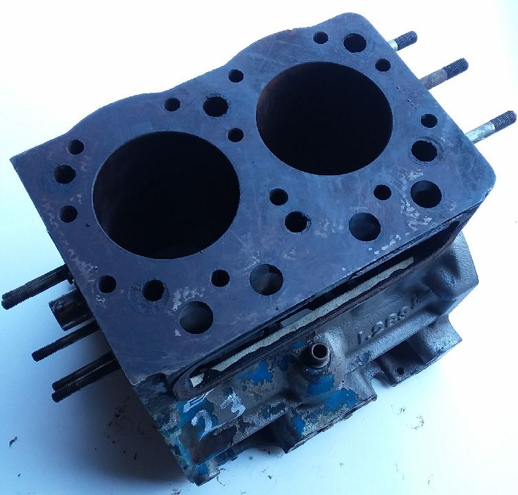 Bare Block, BLK-P126