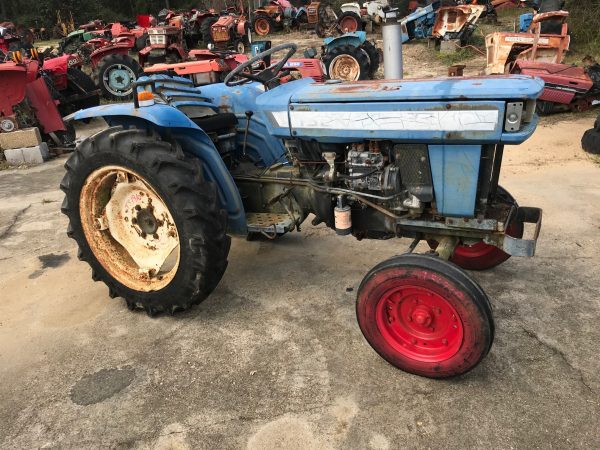 Salvage Tractor - Iseki TS1910