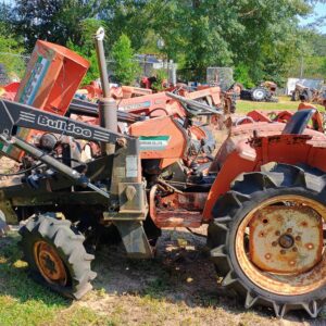 Hinomoto E1804- Salvage Tractor